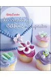 Decorating Cakes and Cupcakes